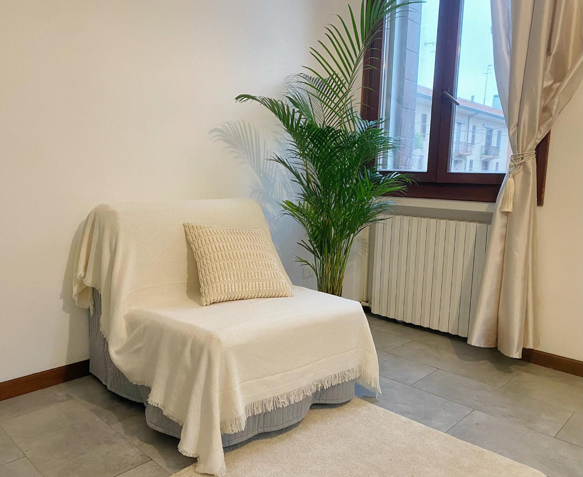 Gris Apartment: Venice Mestre Exterior photo