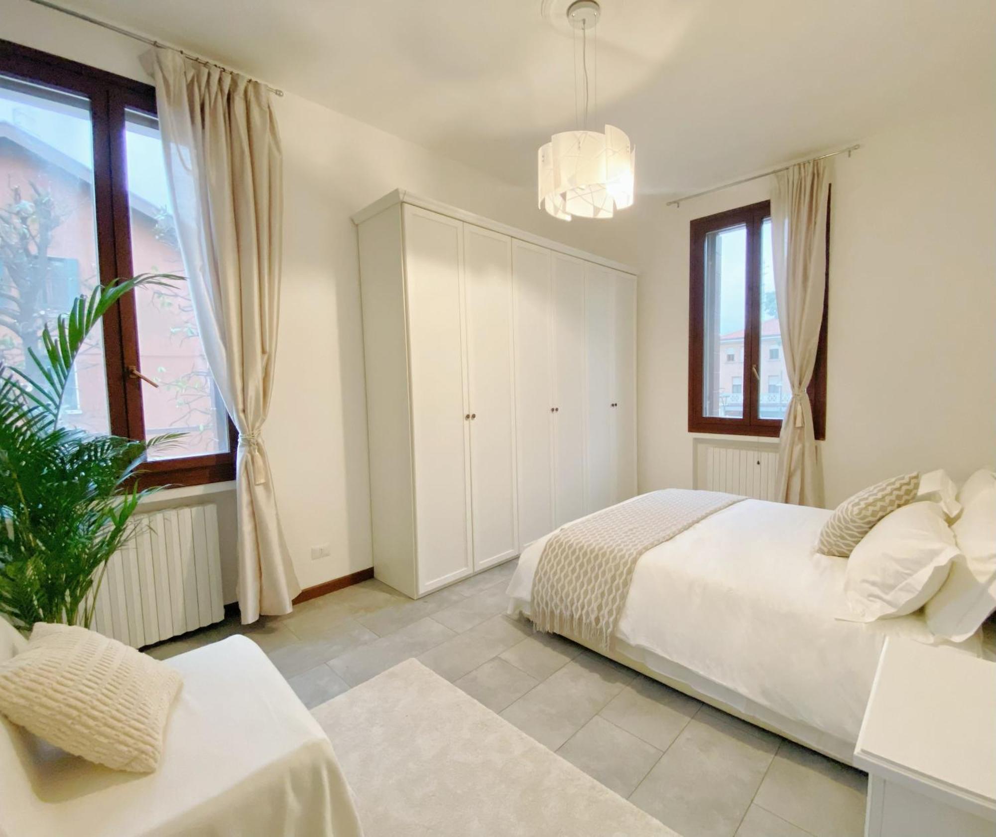 Gris Apartment: Venice Mestre Exterior photo
